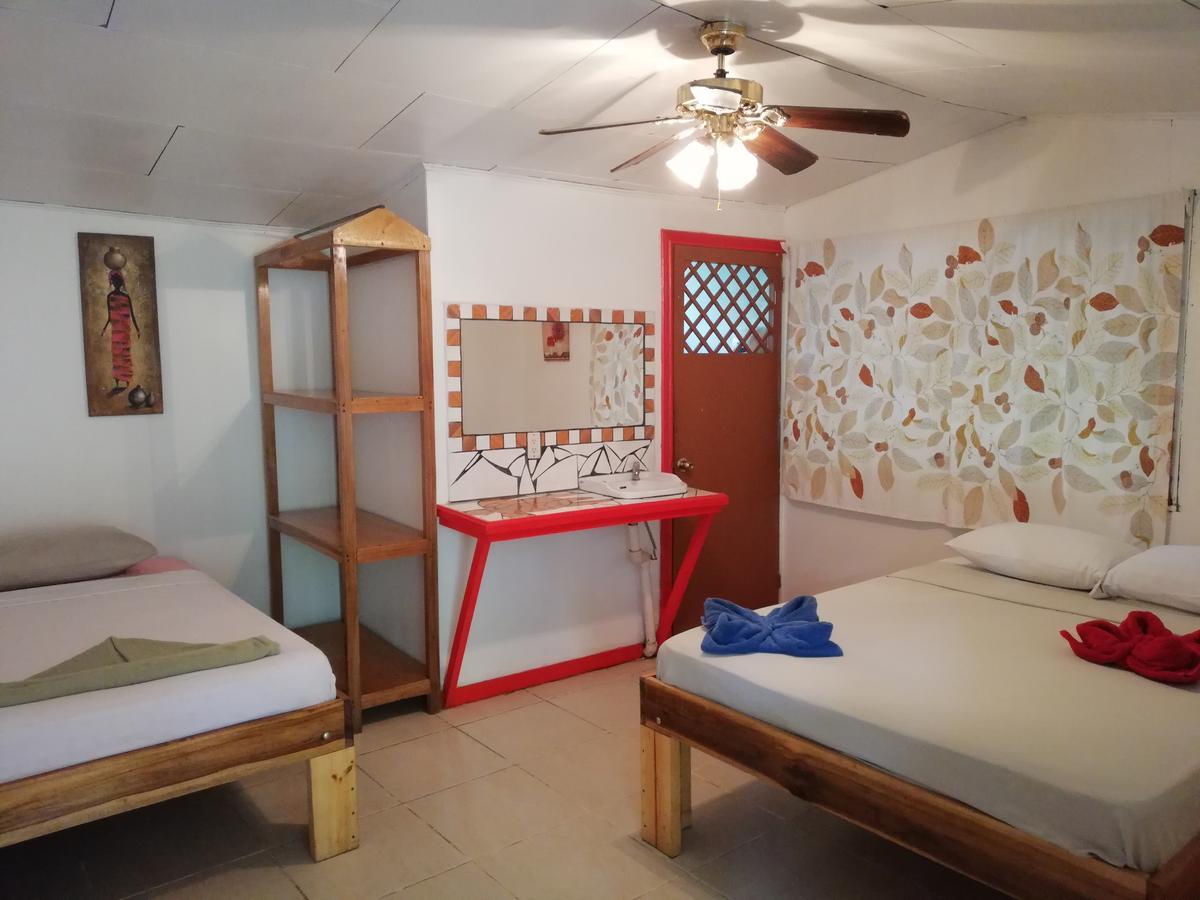 Talamanca Cabins Cahuita Kültér fotó